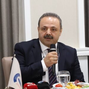 aksaray universitesi bilim ve teknolojide zirve yolunda dunya capinda ilkler ve rekorlar ih7ESNmJ