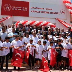 diyarbakirda yuzme havuzu acilisi mVk5xUT1