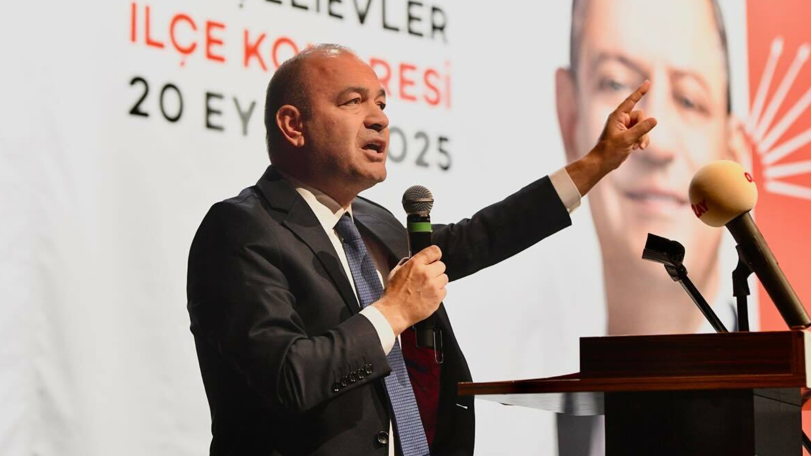 chp genel baskan yardimcisi karabat erdogan mesruiyetini abd ve rusyada ariyor bedelini millet oduyor OAze6XWO