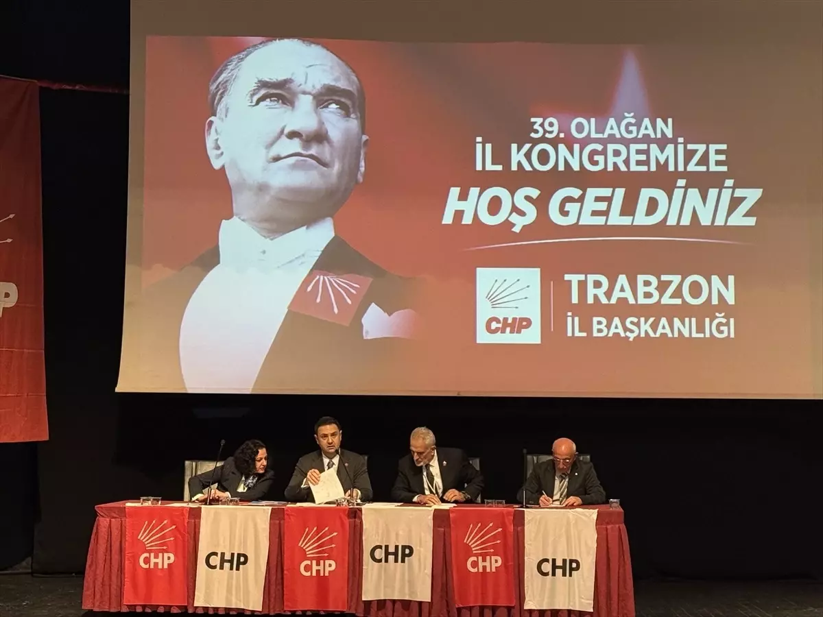 chp trabzonda 39 olagan kongre yapildi QiX24AfG.jpg