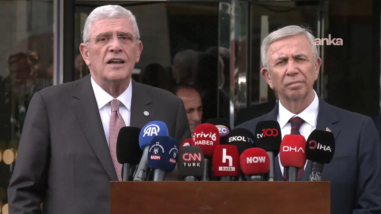 son dakika iyi partiden mansur yavasa destek ziyareti bu sorusturmalarin bizim icin hukmu yoktur BS6AeRgX.jpg