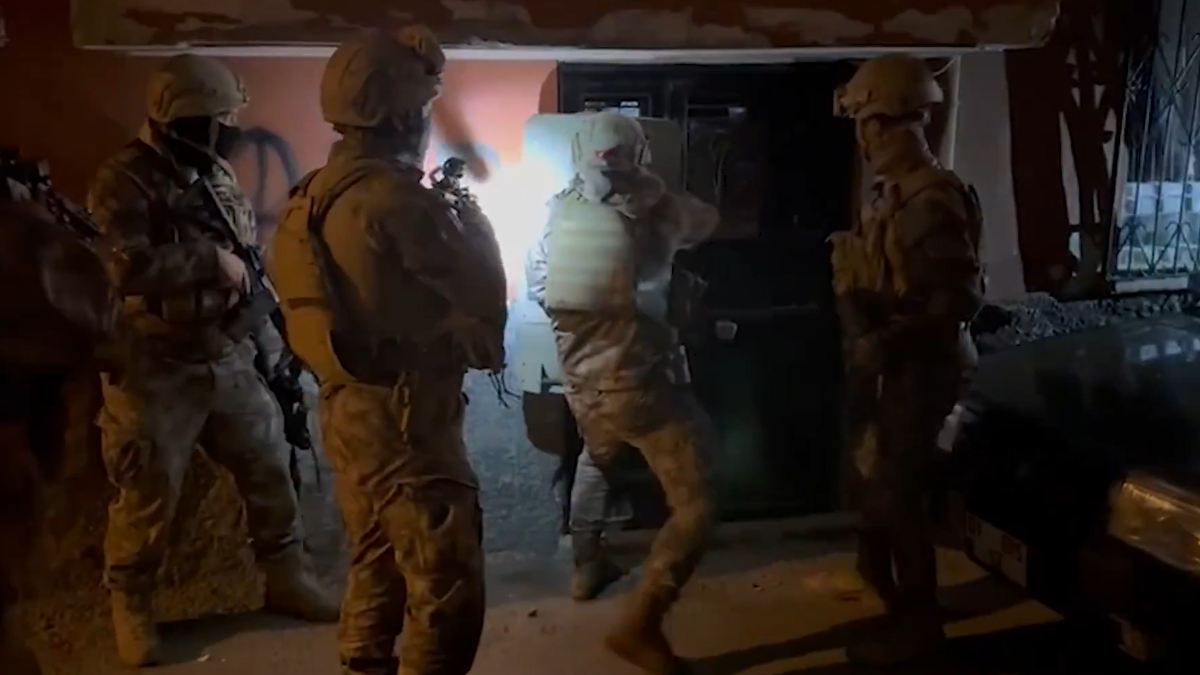 41 ilde kacakcilik operasyonu 135 supheli yakalandi bVUfAAc9.jpg