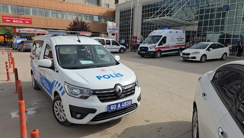 amca yegen kavgasi kanli bitti 1 olu wfF3tm21.jpg