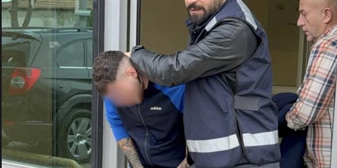 cezaevi ziyaretinden donen arkadasini bicakladi tutuklandi WiNvAUIX.jpg