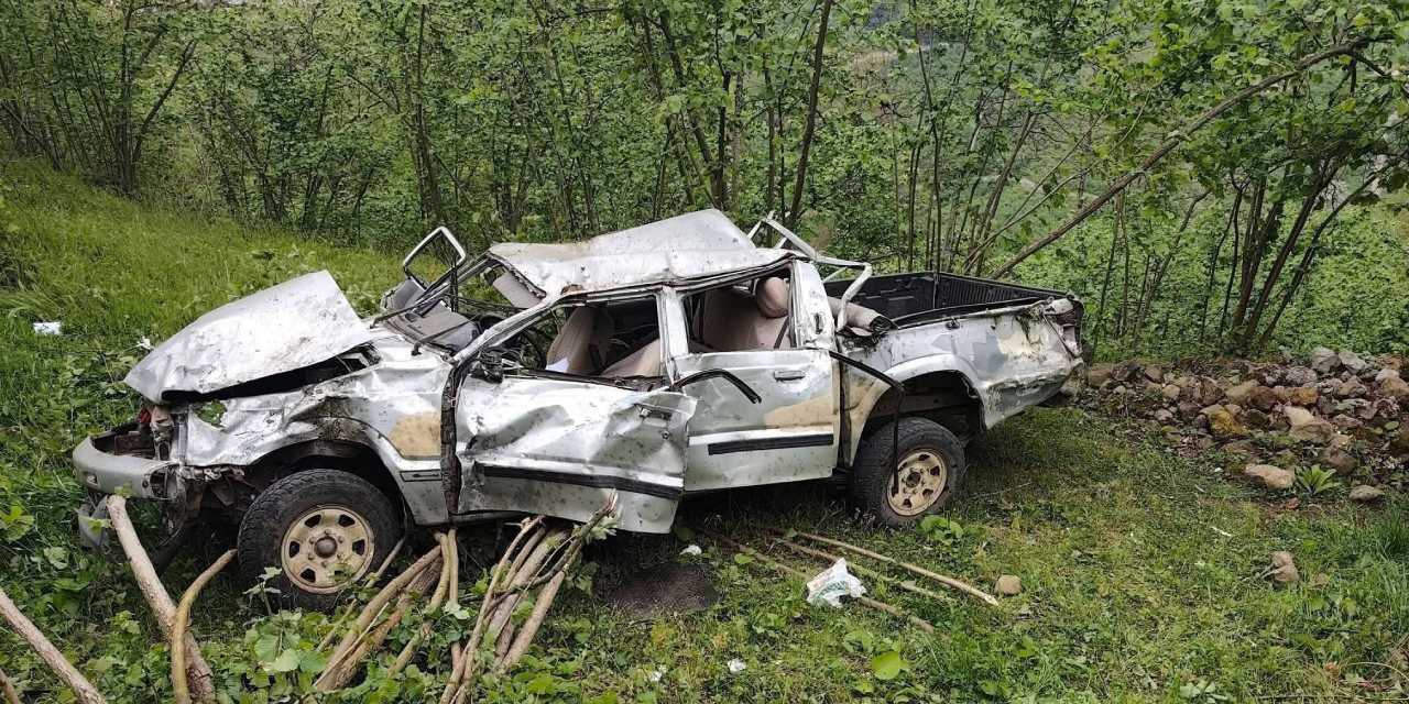 Trabzon’da Fındık Bahçesine Devrilen Kamyonet Kazasında Bir Kişi Hayatını Kaybetti